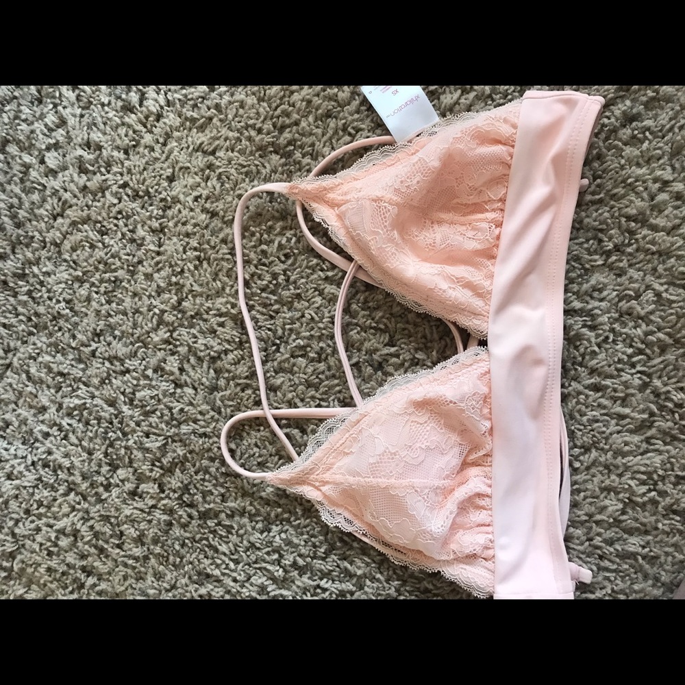 SWIM SUIT